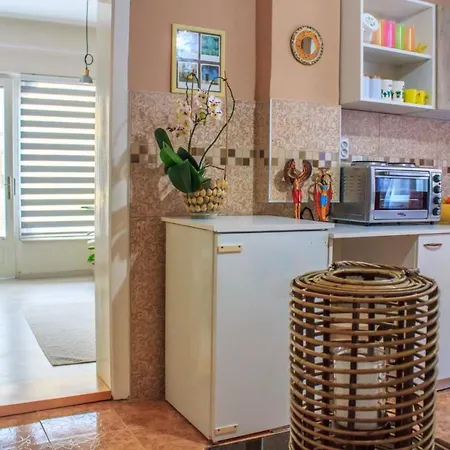 Bb Downtown アパート *