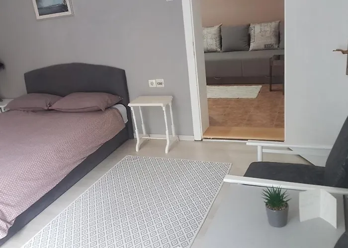 Bb Downtown 아파트 바이나 바슈타